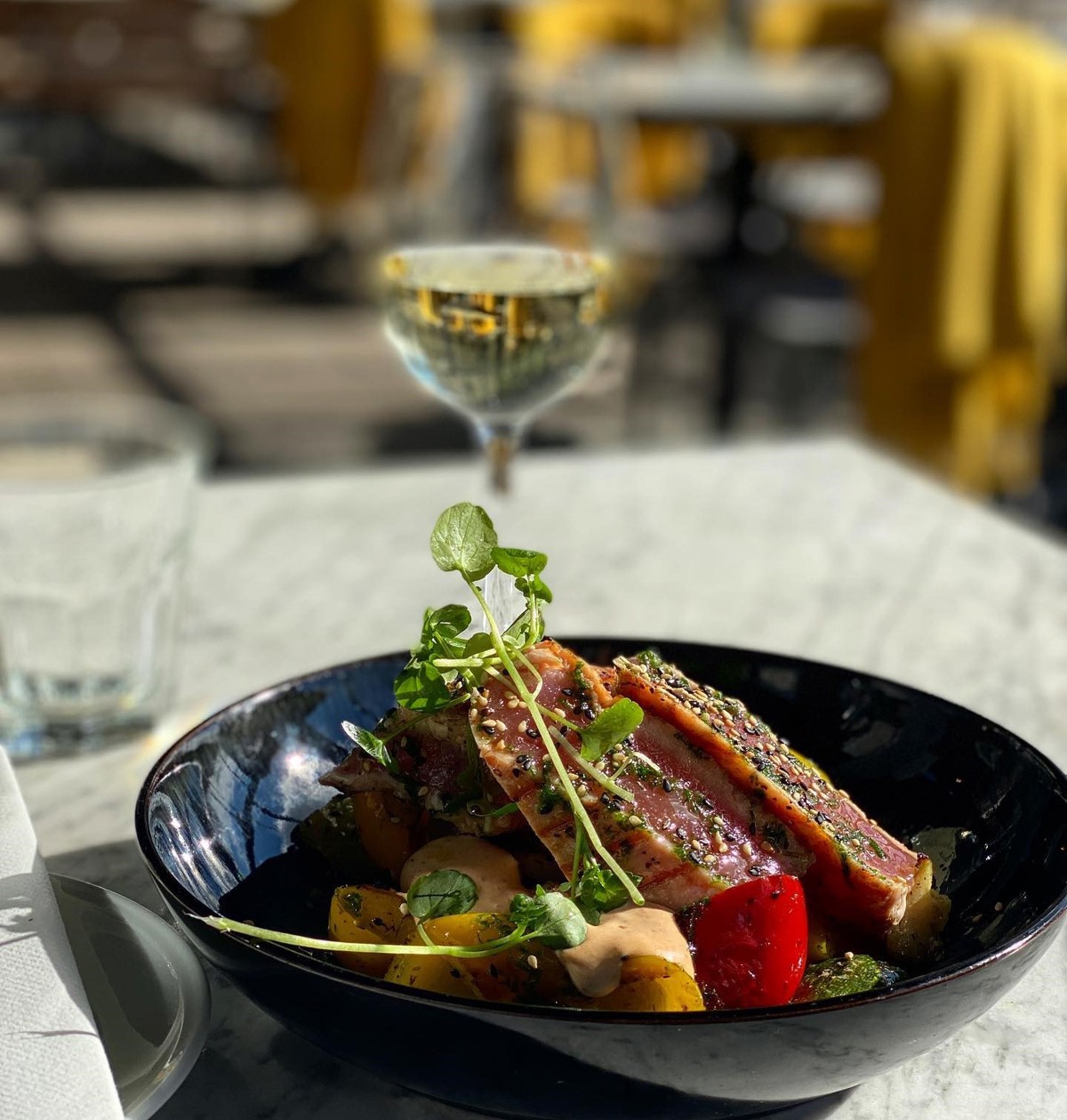 cecil uteservering.jpg